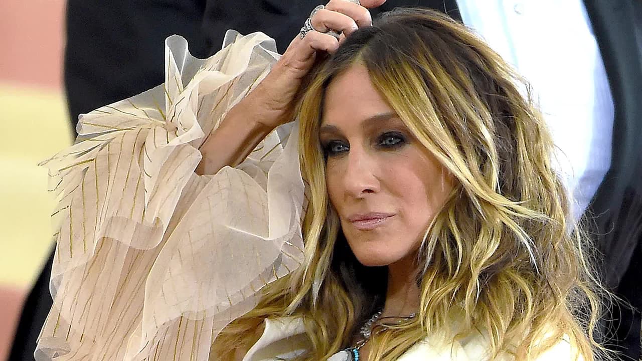 <b>Sarah Jessica Parker</b> ha sido criticada por varias cosas, también lo fue por el traje que lució en el Met Gala. 
<b>Mira en este video lo que dijo.</b>