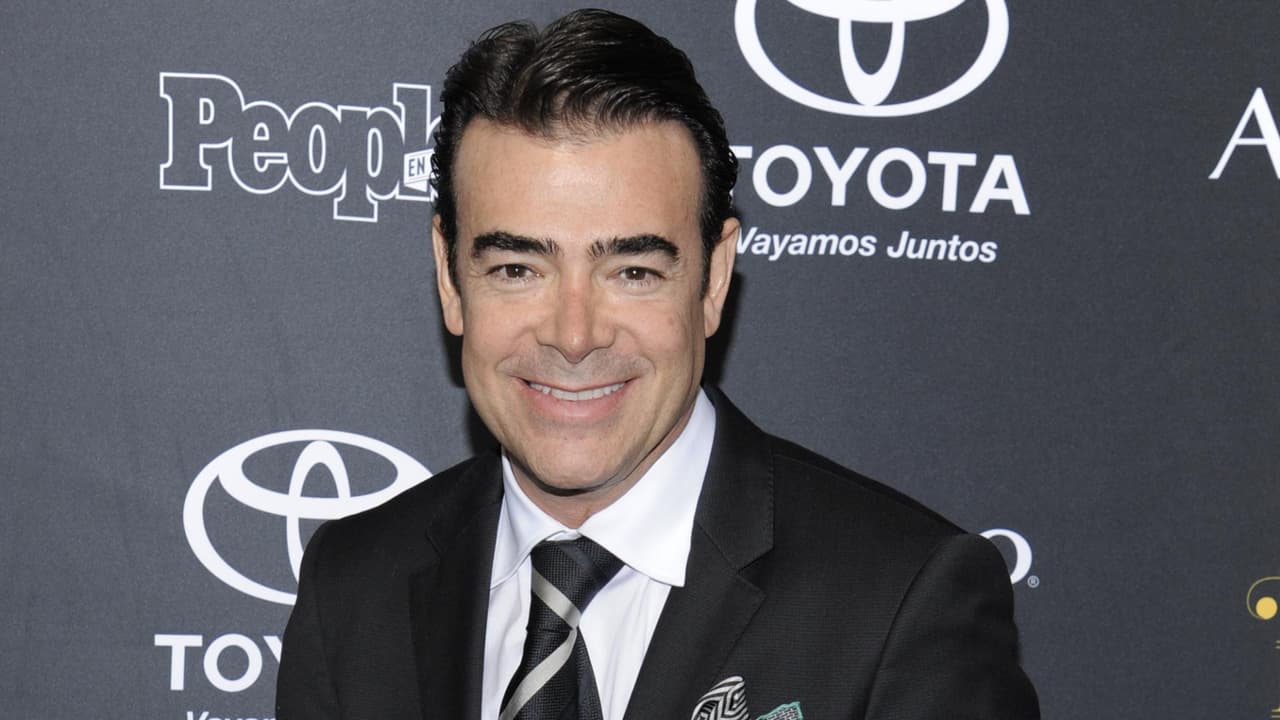 Entre lágrimas, el actor Toño Mauri le revela a Jorge Ramos los momentos mas difíciles de su recuperación