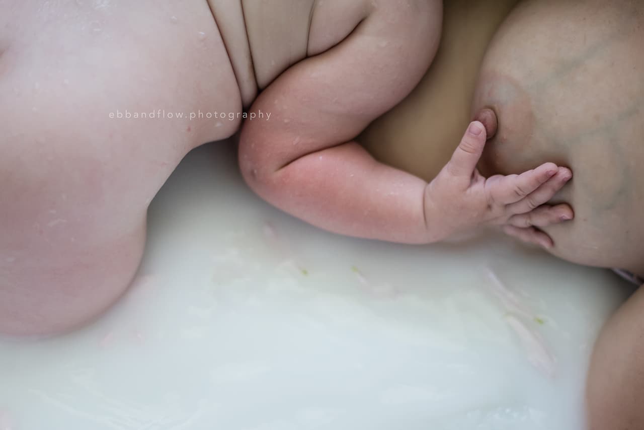 <b>"Al alcance"</b>, por 
<a href="http://www.ebbandflow.photography/">Cory Janiak</a> (Treasure Coast, Florida). Primer puesto en la categoría 'Lactancia'.