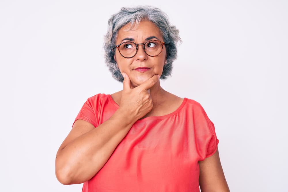 Puede haber un desconcierto pues una persona que pensabas que se acercaba hacia ti con cierto interés, lo hace con algo diferente. Pero no tomarás una mala decisión, sino dirás que lo que te pasó era lo que te convenía, y eso es importante. 
<br>