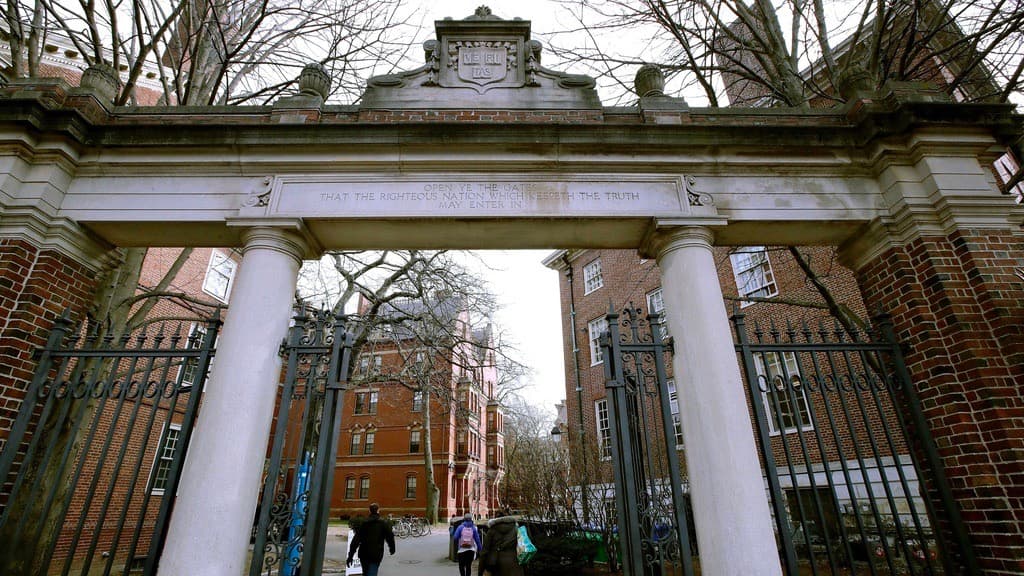 Gobierno congela $2,200 millones en subvenciones a Harvard tras rechazar exigencias de Trump por supuesto antisemitismo