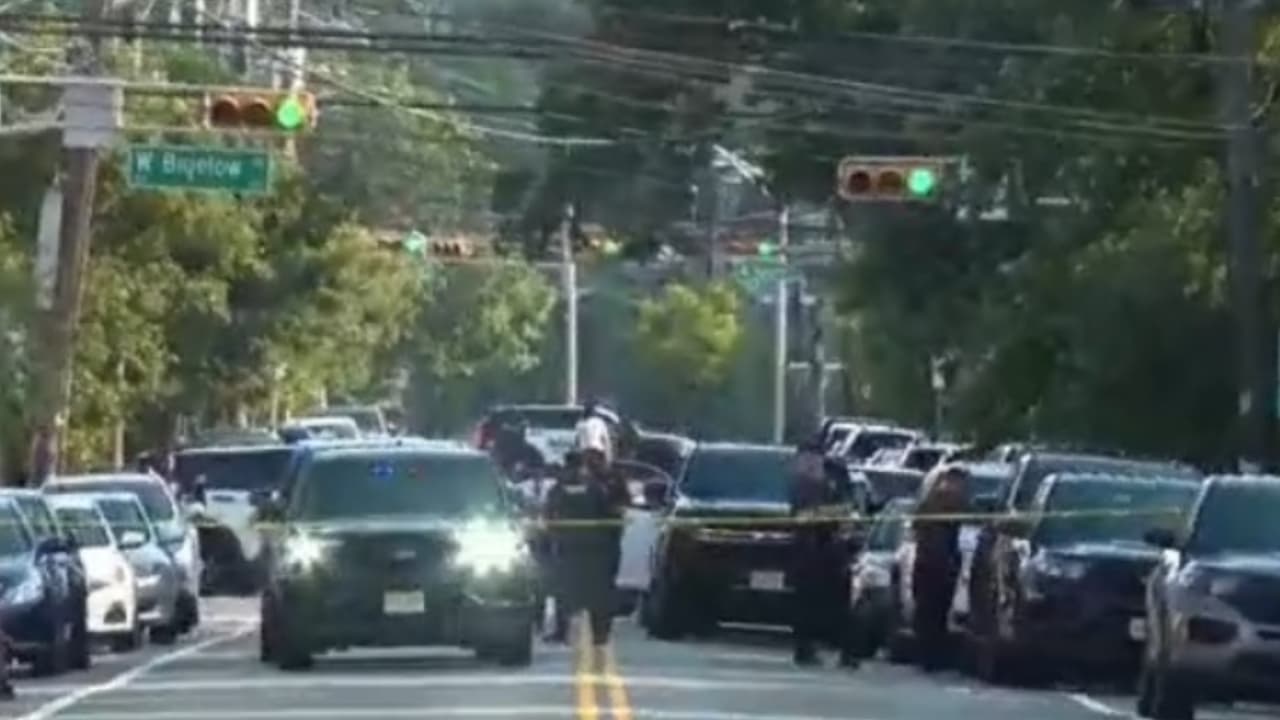 Confrontación entre un hombre y agentes pone en riesgo a un bebé: el sujeto les disparó con el menor en brazos