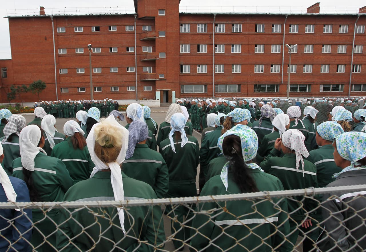 <b>Puesto 4. Rusia. 533,207 presos (2019)</b>, según datos oficiales. Su tasa de población penitenciaria es de 368, tiene actualmente una población de 145 millones de habitantes.