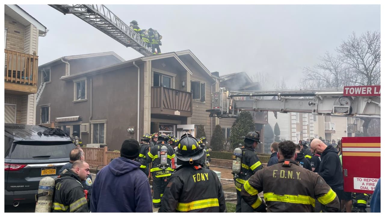 Sube a 22 la cifra de bomberos heridos en el incendio de una casa en Staten Island