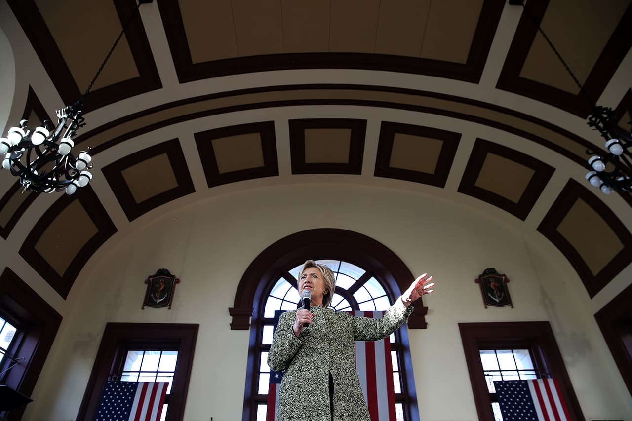 Hillary Clinton el pasado 17 de abril en Staten Island. La exsecretaria de Estado tiene acumulados 1,298 delegados y 469 superdelegados, una amplia ventaja sobre Sanders.