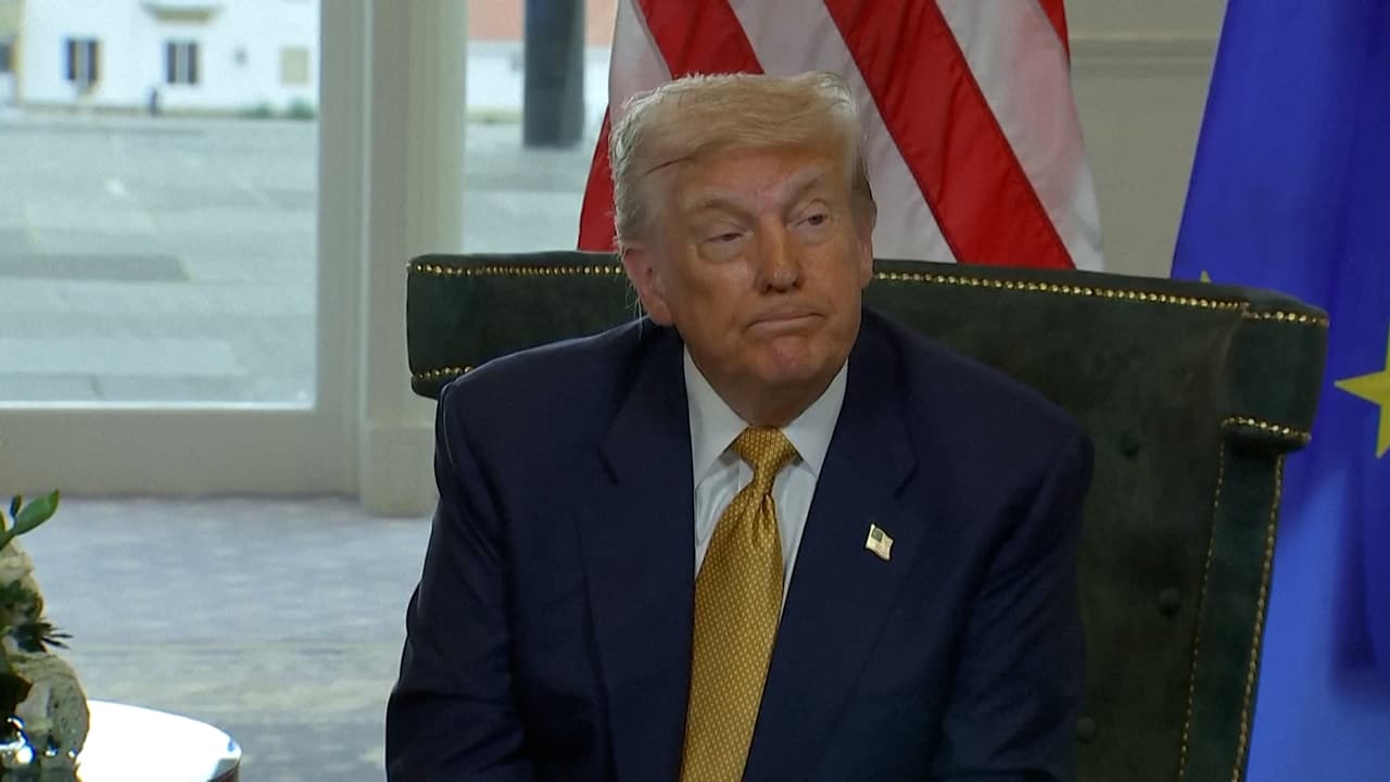 Le preguntan a Trump si apuró el pacto con la UE para calmar el tema Epstein: "Tienes que estar bromeando"