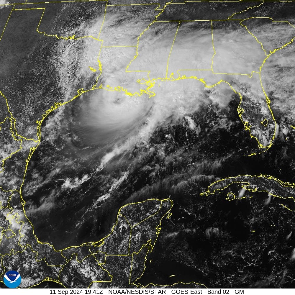 Francine toca tierra en las costas de Louisiana como huracán categoría 2