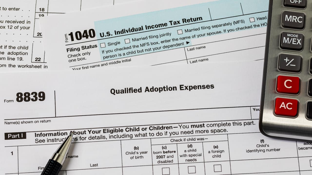 <h2 class="cms-H2-H2">Usa software de impuestos o Free File del IRS</h2>
<br>
<br>Los programas de impuestos de calidad te guiarán paso a paso para solicitar el crédito. Si tus ingresos son bajos, puedes usar el 
<a href="https://www.irs.gov/filing/irs-free-file-do-your-taxes-for-free" target="_blank">Free File del IRS</a>, que te permite presentar la declaración de forma gratuita.