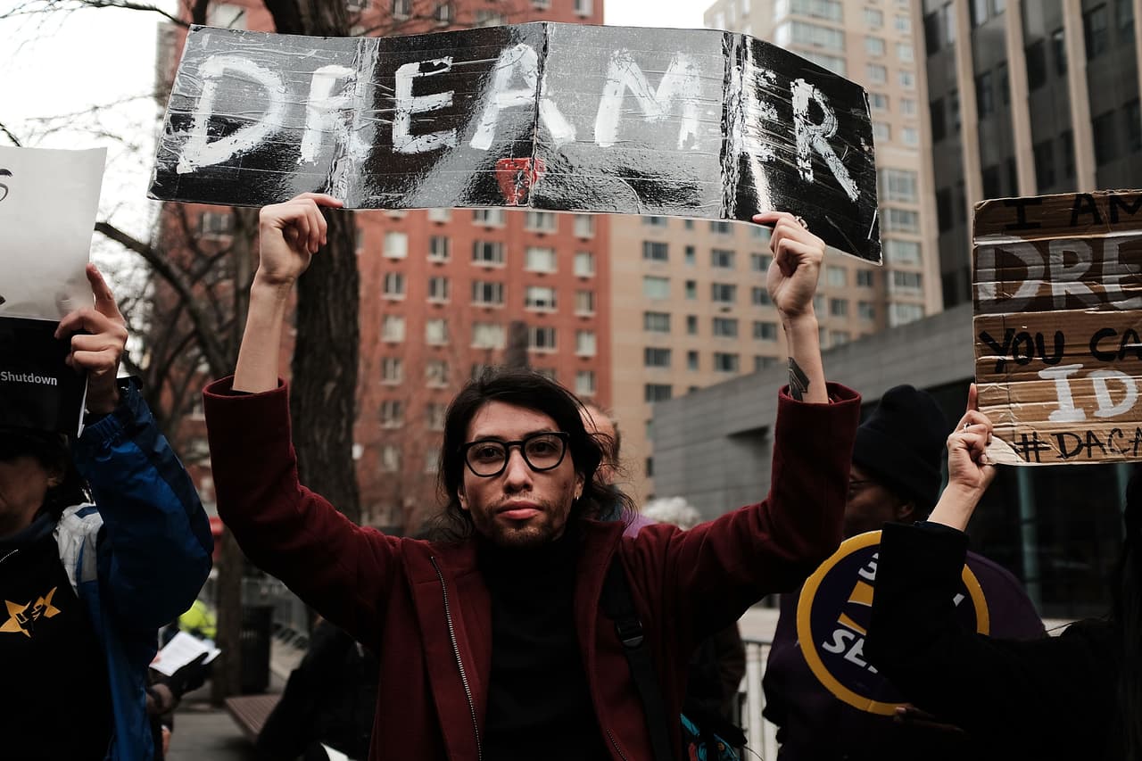 Cómo está DACA tras los fallos de cortes federales y la demanda presentada por siete estados del país