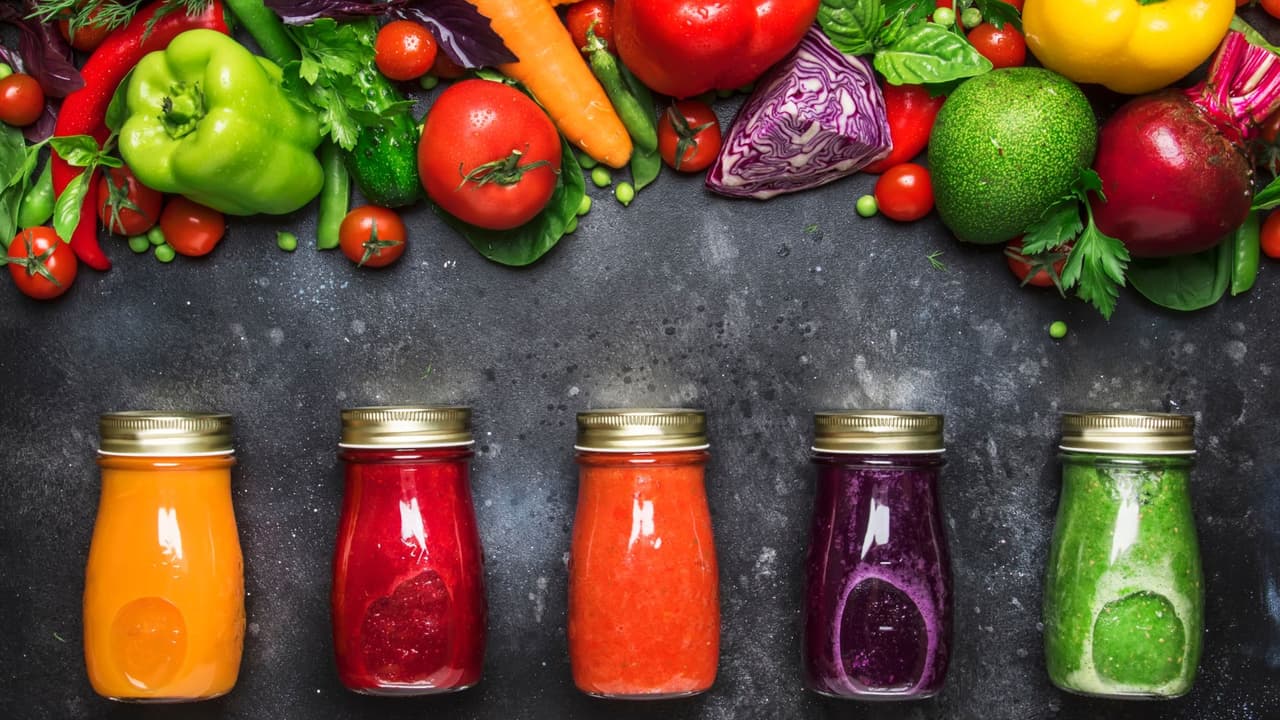 Beneficios que te aportan los jugos naturales, un básico de los desayunos