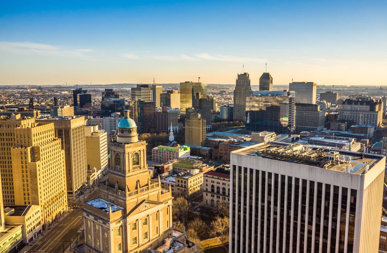 <b>Newark |</b> Los alquileres han subido 24.4% anual hasta mayo. Ahora los propietarios piden $4,008.
