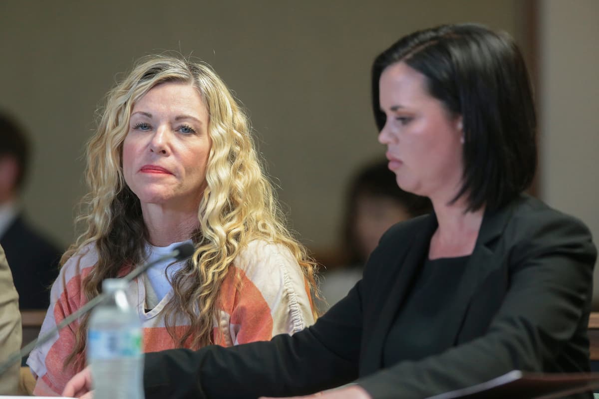 Lori Vallow está mentalmente apta para ser juzgada por el presunto asesinato de sus hijos: Juez