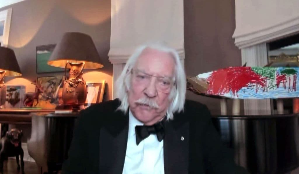 En la actualidad Donald Sutherland tiene 86 años y sus proyectos más recientes incluyen 'Trust' (2018) 'Ad Astra' (2019), 'The Undoing' (2020) y 'Moonfall' (2022).