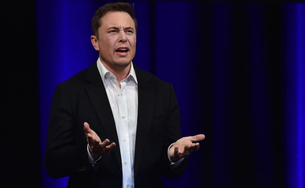 "La libertad de prensa no se desactiva a voluntad": critican a Elon Musk por suspender a periodistas en Twitter