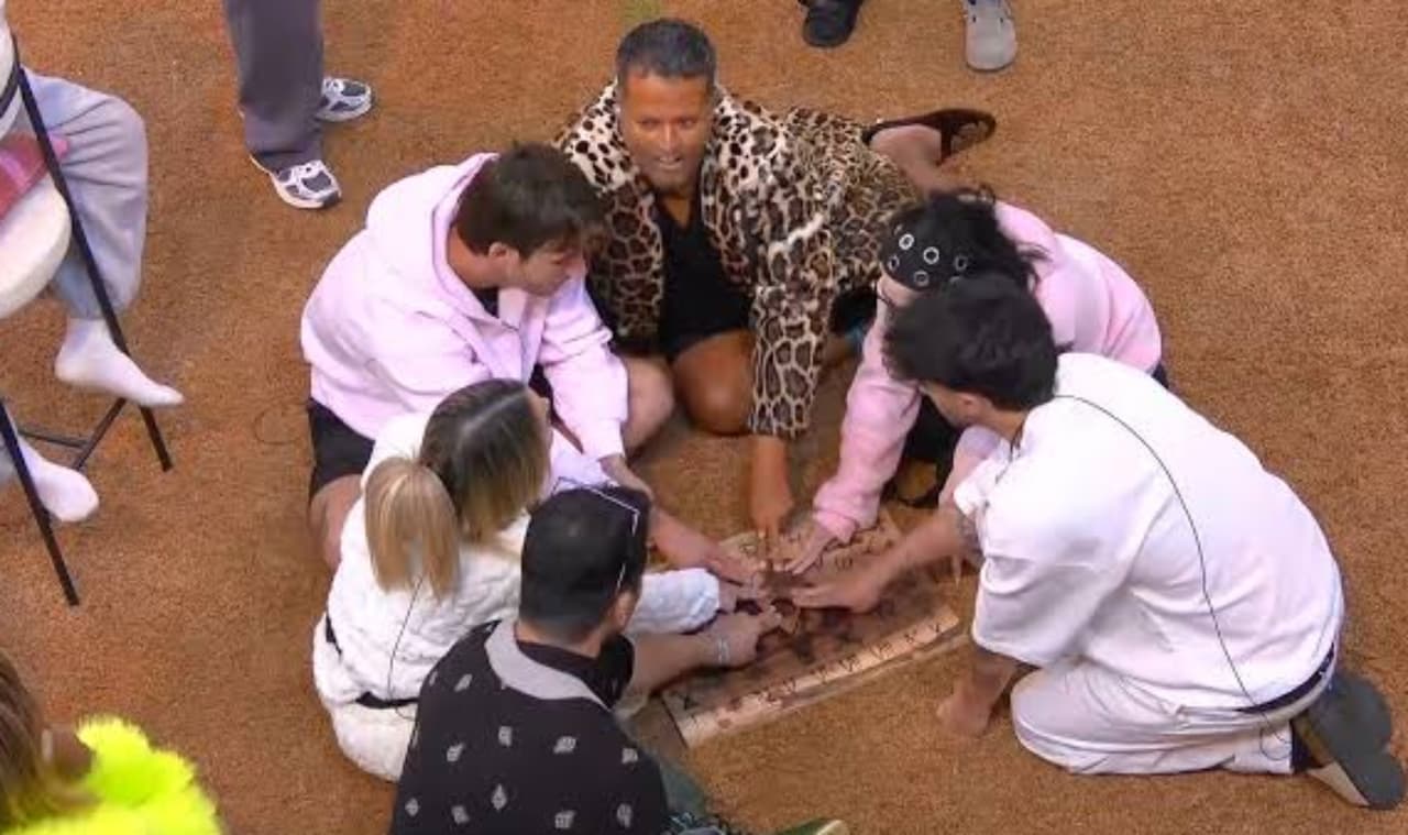 Todos los habitantes que jugaron a la Ouija con Fede Vigevani ya salieron de La Casa de Los Famosos México; ¿será una maldición?
