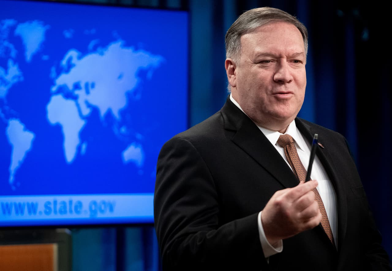 Incluso, según TMZ, el secretario de estado de EEUU, Mike Pompeo, se involucró en la situación y envió personal a Suecia a fin de resolver el caso.