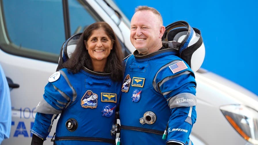 Por qué los astronautas que viajaron en la cápsula de Boeing se podrían quedar varados en el espacio hasta 2025