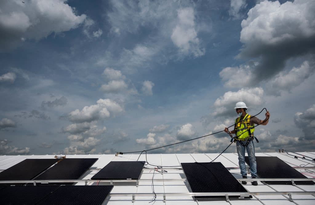 A los latinos les importa el cambio climático y apoyan las propuestas ambientales de Biden, muestra una encuesta