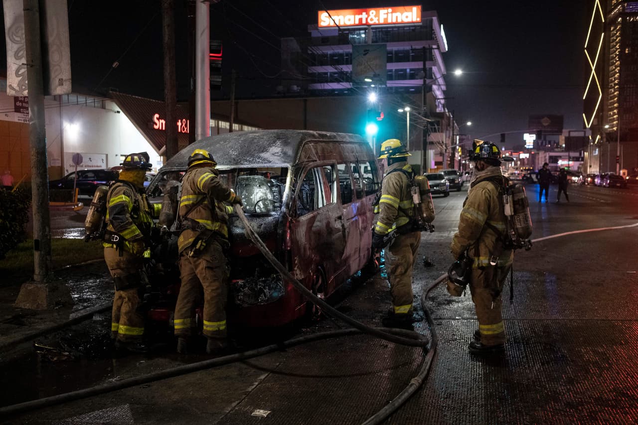 El viernes 12 de agosto de 2022 se vivió una jornada de terror en distintas ciudades de Baja California, incluyendo Tijuana y Mexicali, donde narcotraficantes incendiaron más de 20 vehículos y negocios. No se reportaron heridos.