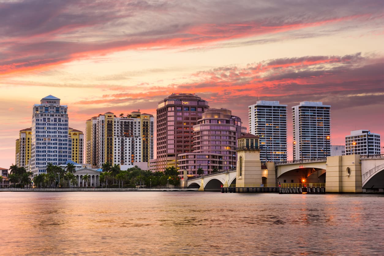 <b>West Palm Beach |</b> Los alquileres han subido 29.0% anual hasta mayo. Ahora los propietarios piden $3,157.