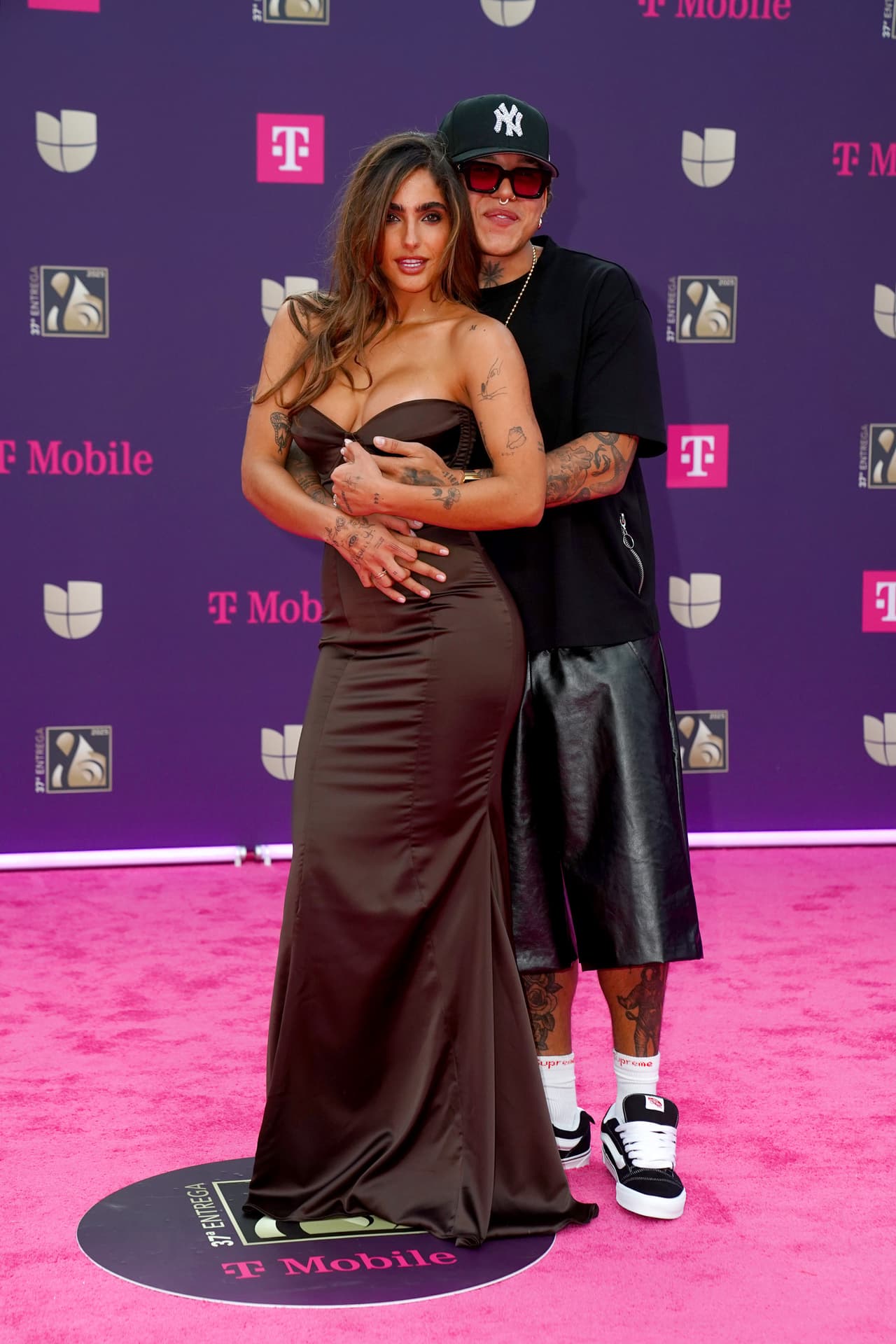 Parejas de famosos en Premios Lo Nuestro 2025