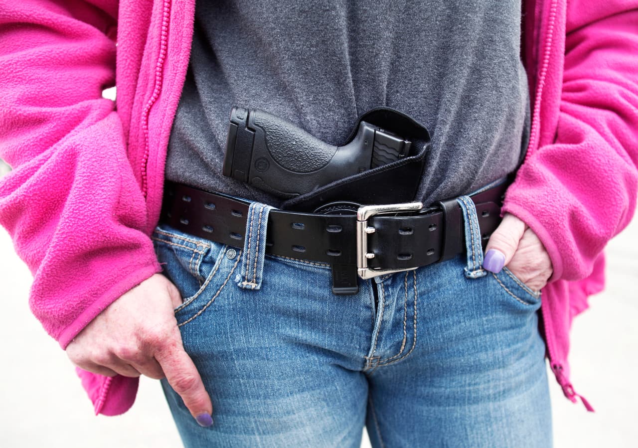 Aumenta venta de armas por tiroteos masivos en el país