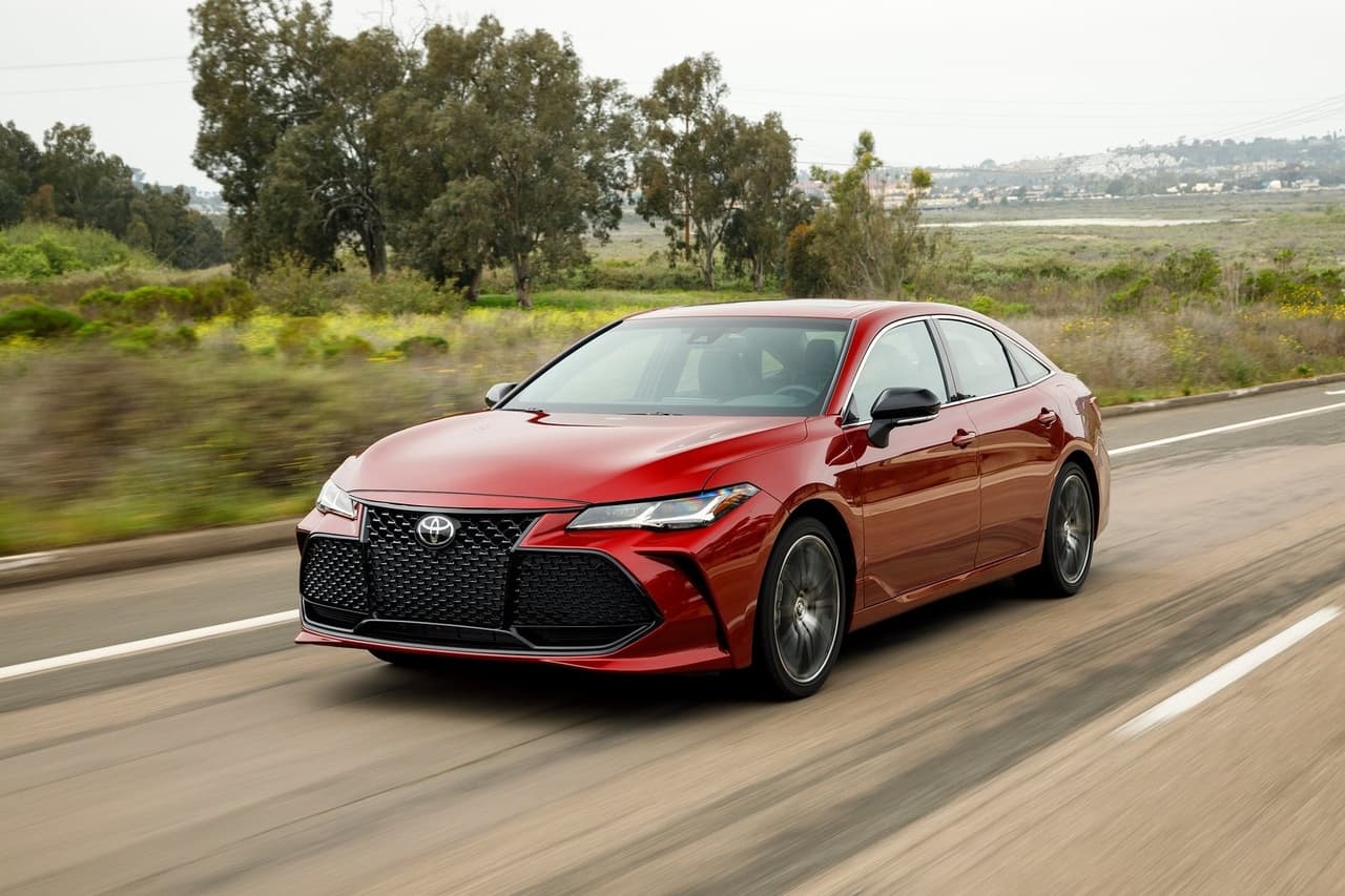 <b>Marca: </b>Toyota
<br>
<br>
<b>Modelo:</b> Avalon
<br>
<br>
<b>% de unidades con más de 200,000 millas recorridas: </b>3.9%
