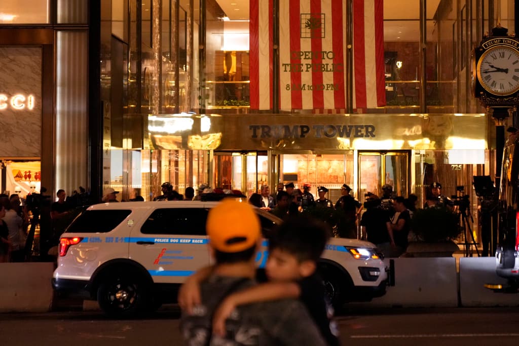 Hacia el sábado por la noche, se incrementó la seguridad en la ciudad de Nueva York.