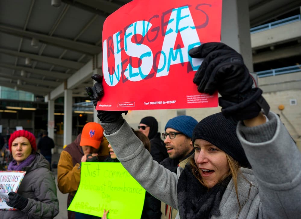 EEUU empezó a bloquear la entrada de refugiados y ciudadanos musulmanes provenientes de países vetados por Trump