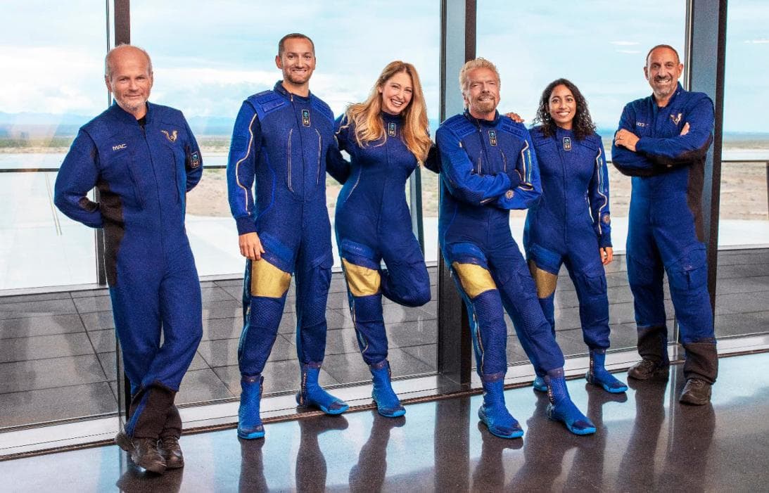 Sir Richard Branson, fundador de Virgin Galactic, se convirtió en el primer turista espacial de la historia el pasado 11 de julio tras ser parte de la misión Unity 22.
