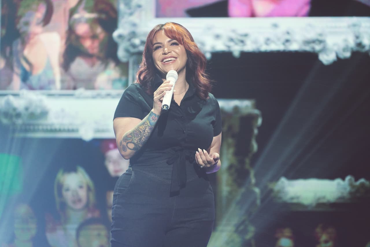 Jacqie Rivera se ve que está disfrutando al máximo la preparación del homenaje. 
<br>