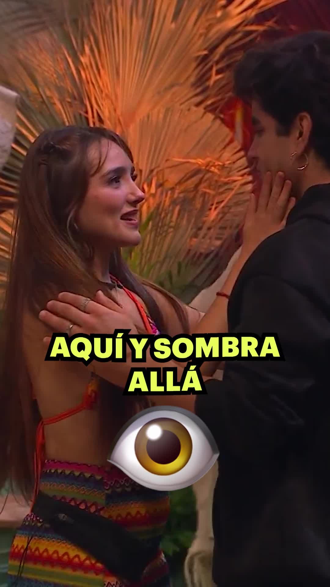Elaine Haro y Aarón Mercury hacen una coreografía un poco disociada