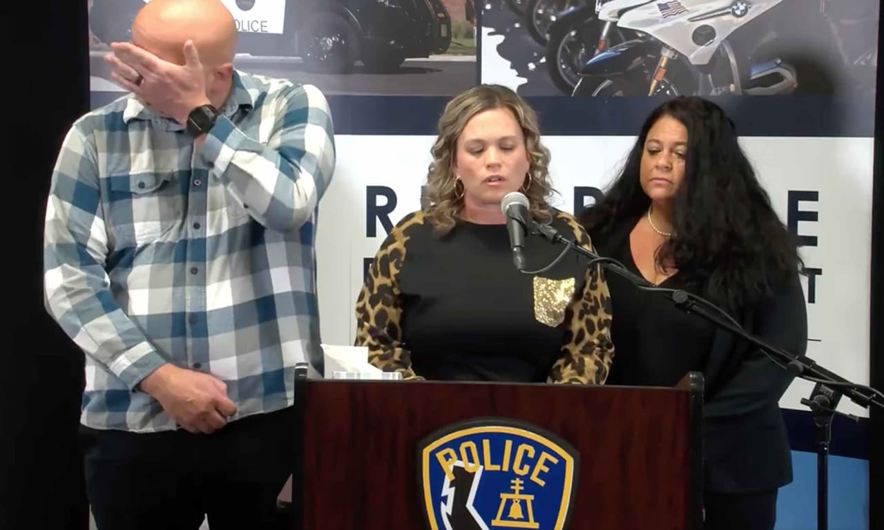 <a href="https://www.univision.com/local/los-angeles-kmex/por-favor-hablen-con-sus-hijos-el-testimonio-de-una-familiar-de-las-tres-personas-asesinadas-en-riverside-video">La hija de los Winek, Mychelle "Shelli" Blandin</a>, dijo en una conferencia de prensa este miércoles, que su familia fue víctima de un depravado que se aprovechó de una menor de edad. Además, pidieron la ayuda de la comunidad para ayudar a la familia a través de una cuenta de 
<a href="https://www.gofundme.com/f/winek-family-fund?utm_medium=email&utm_source=product&utm_campaign=p_email%2B2300-co-team-welcome" target="_blank">GoFundMe</a>.