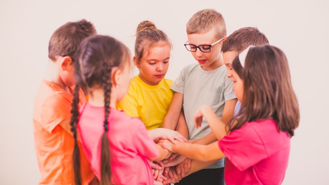¿Cómo enseñar a los niños a no juzgar por las apariencias? Técnica infalible