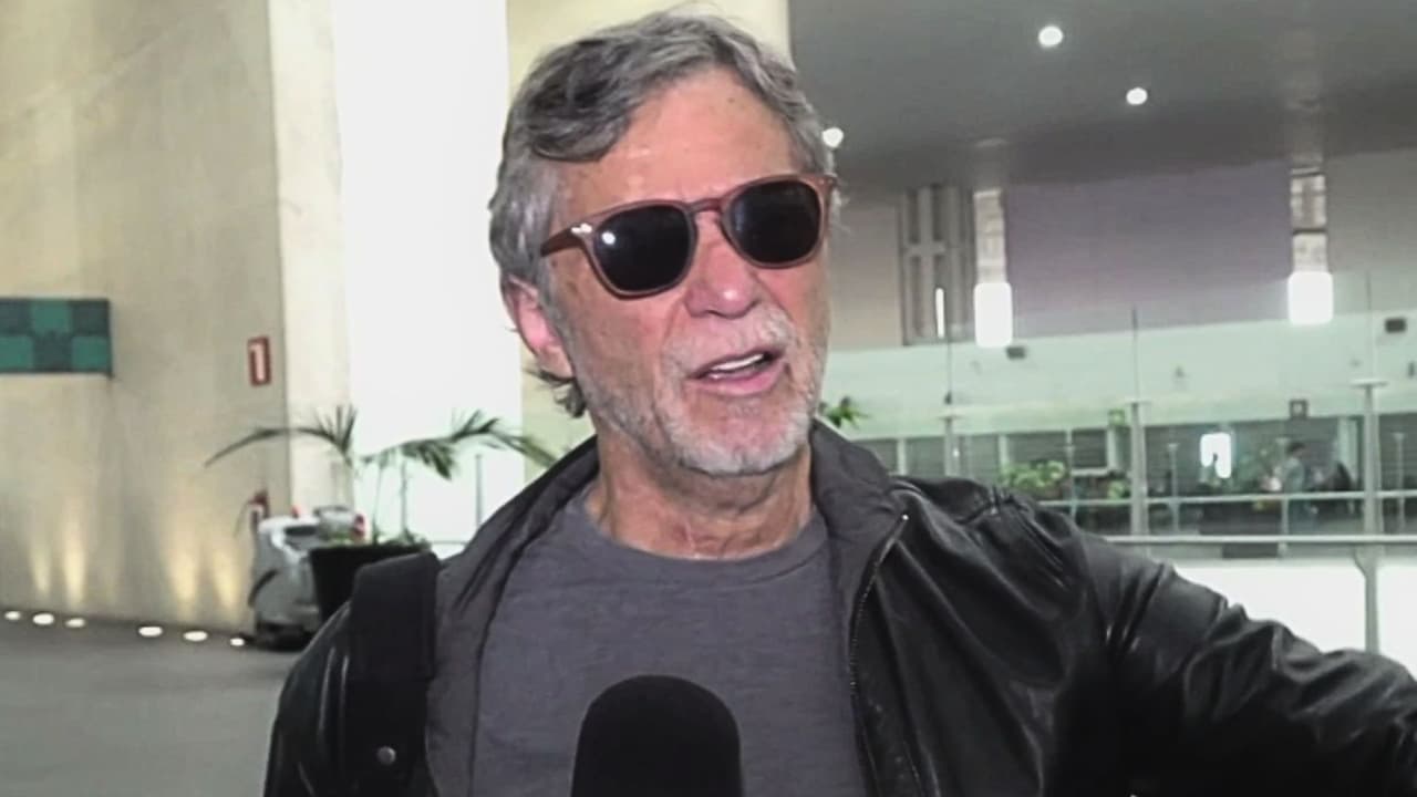 Indignado, Humberto Zurita habla de su video con unas copas de más: "Ya soy el borracho de México"