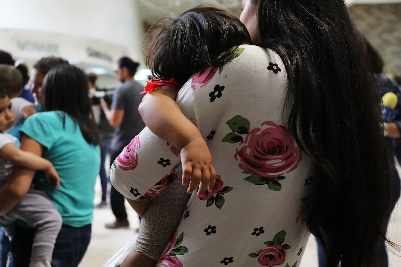 Por problemas conyugales se fue del país en medio de su caso y ahora quiere volver. Preguntas de inmigración