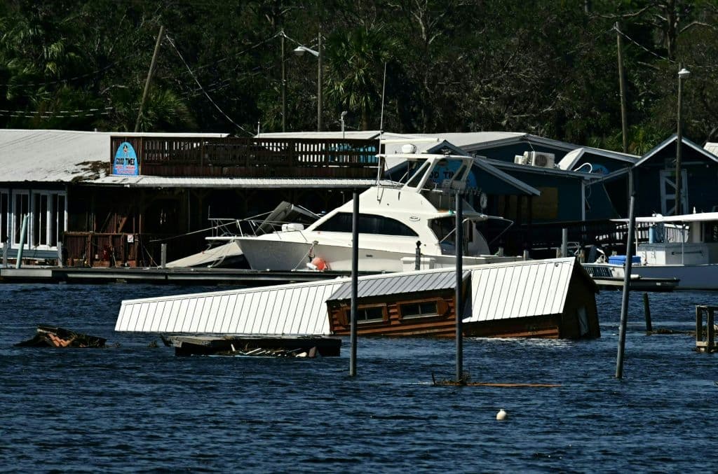 <b>Huracán Helene, 2024.</b> El ciclón golpeó Florida, Georgia, las Carolinas, Tennessee y Virginia en septiembre de 2024, 
<a href="https://www.univision.com/local/orlando-wven/tiempo/impacto-inminente-helene-se-dirige-hacia-florida-con-potencial-desastrozo">causando unas 250 muertes</a>, según el Servicio Meteorológico Nacional.