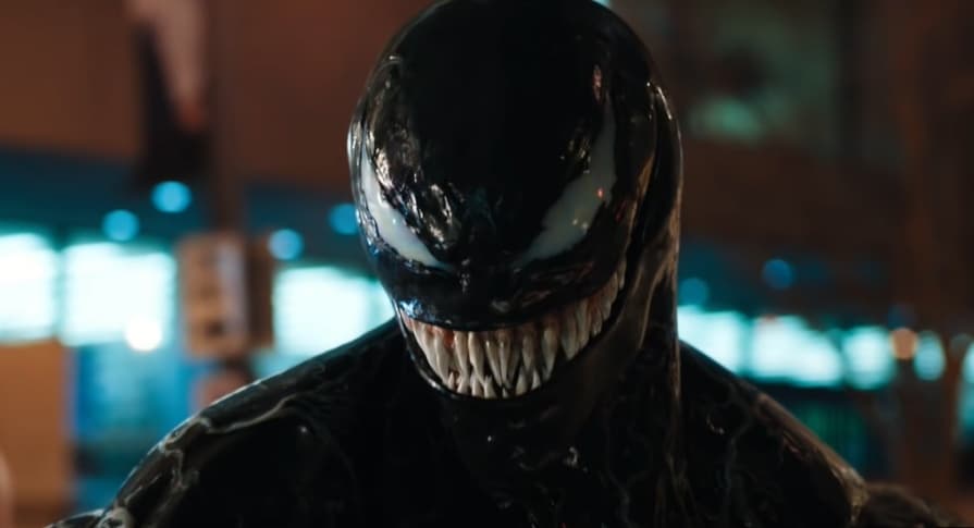 <b>Venom</b>
<br>Marvel tampoco se queda atrás con esta tendencia y la aplicó en Venom, que es una mezcla de héroe y villano. Cuando está fuera del cuerpo de Edddie Brock (el ser humano donde se aloja) el simbionte no tiene nariz, lo cual es reflejo de su lado malvado.
