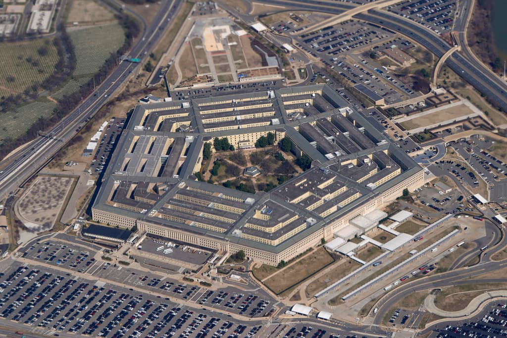 Decreto de Trump sobre recortes en el Pentágono: ¿se acabó la era de excesivo gasto militar?
