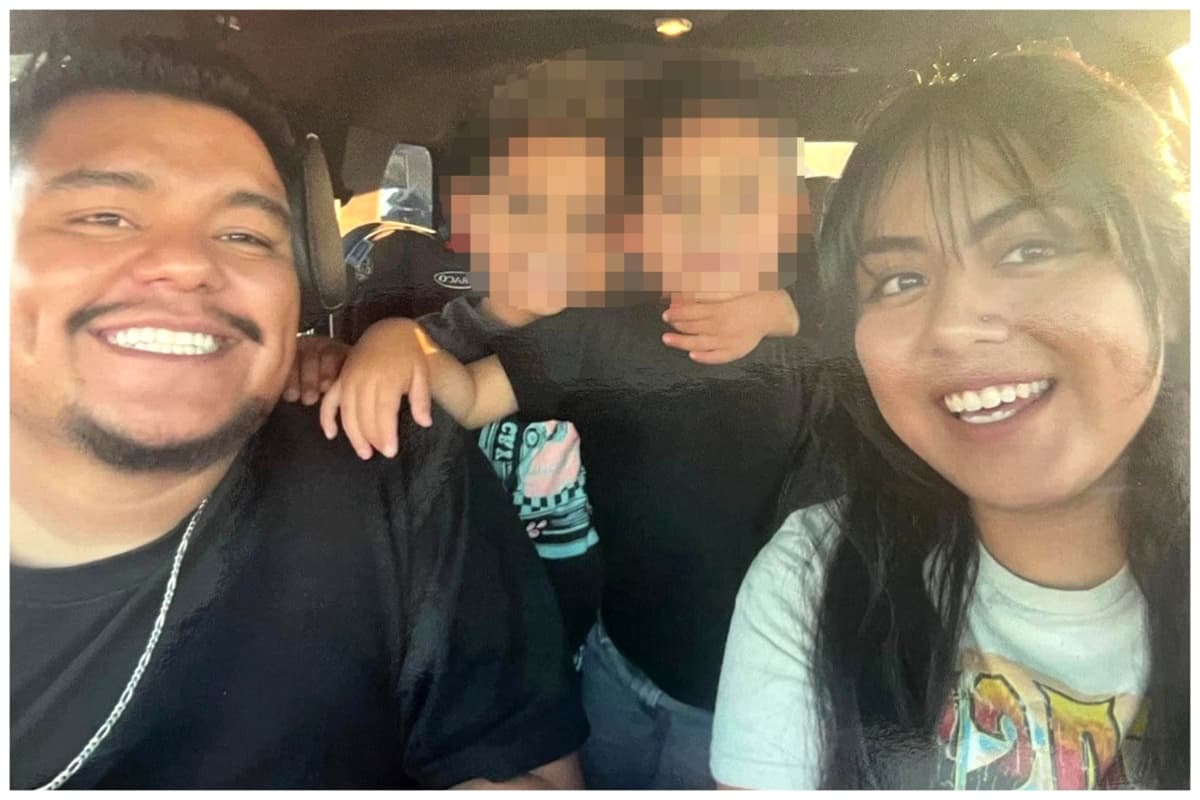 Jonathan Rodríguez junto a su esposa Daisy y sus dos hijos de 3 y 5 años.