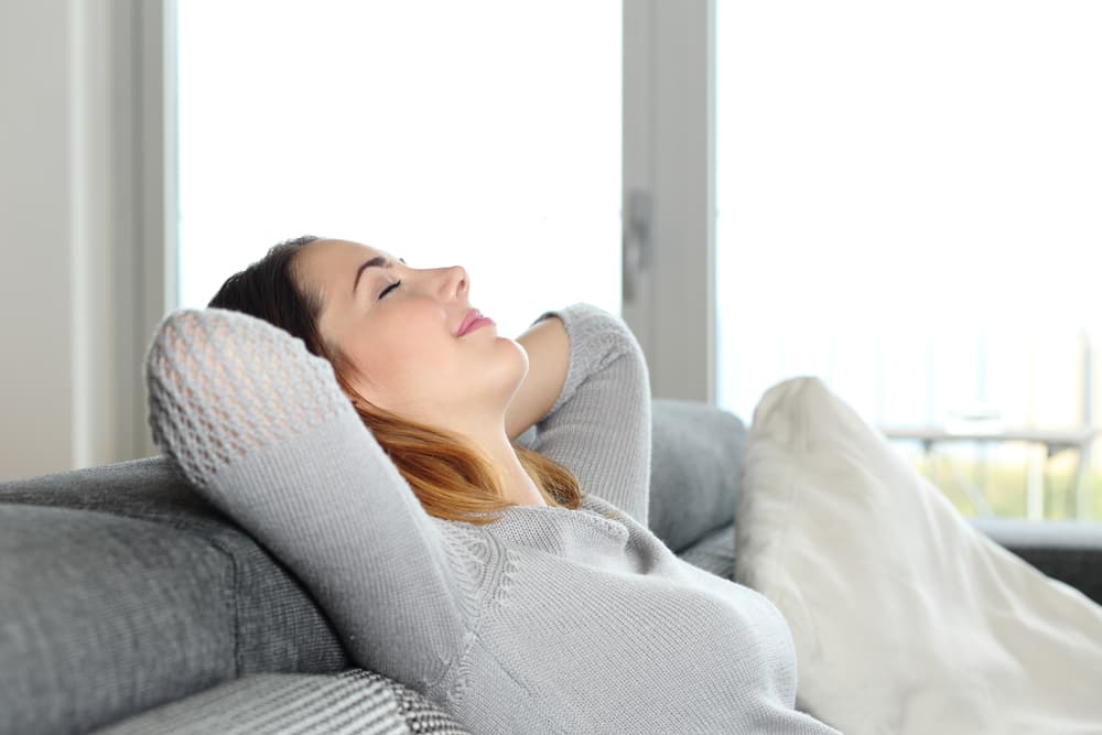 <b>Libra </b>
<br>Regido por Venus, planeta del amor y la sociabilidad, tu signo librano está ahora recuperando terreno que pudiste haber perdido en el pasado debido a vacilaciones, inexactitudes o falta de concentración.