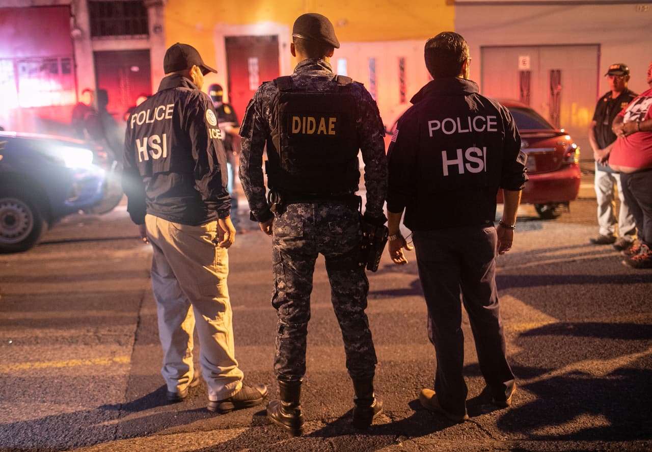 Golpeaban a una menor para que trabajara por las noches: así operaba la lavandería donde encontraron 121 indocumentados de México y Centroamérica