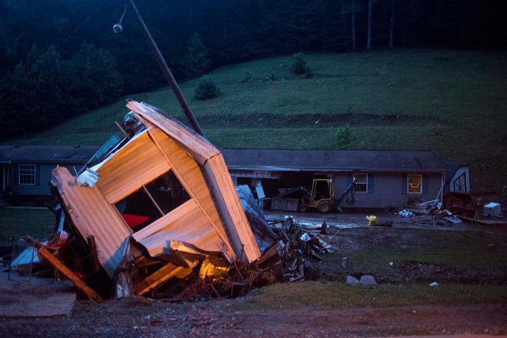 <b>Virginia Occidental, junio de 2016. </b>Una tormenta que al principio parecía inofensiva se convirtió en una catástrofe en Virginia Occidental, atrapando a decenas de personas durante la noche y dejando 23 muertos en todo el estado.