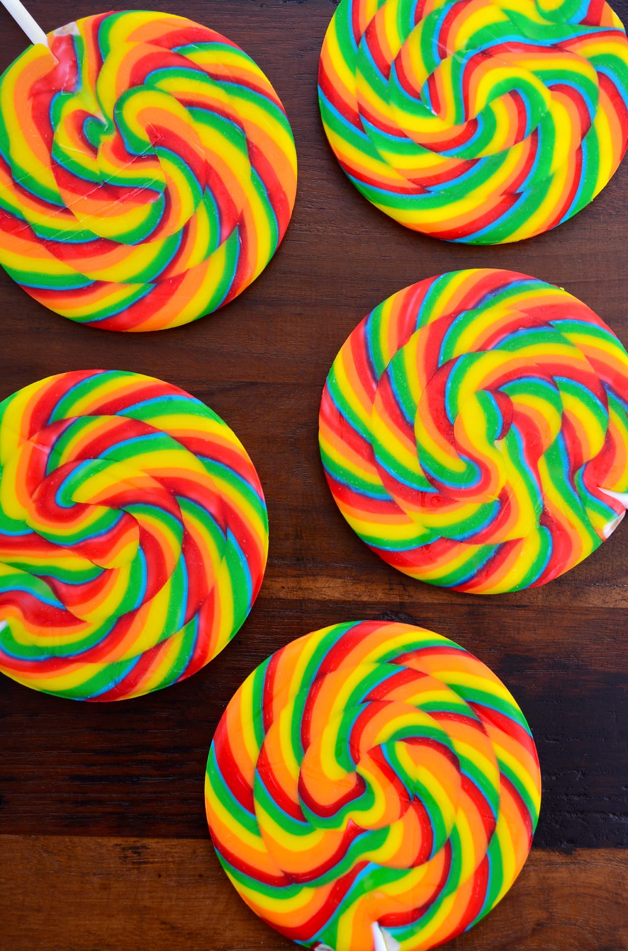 Dulces, golosinas, comidas la asociaban con 
<b>TAURO</b>