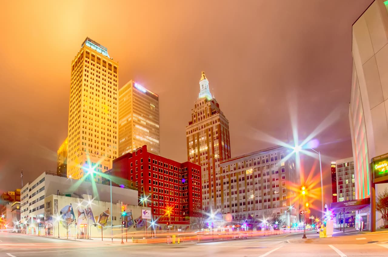 <b>Puesto 12. Tulsa, Oklahoma.</b>
<br>
<br>Entradas ilegales para cometer robos en 2019: 1,206 por cada 100,000 habitantes.
<br>
<br>Porcentaje del total de este tipo de crímenes en el estado: 18.2% de 21,514.
<br>
<br>Tasa de pobreza en 2019: 19.4%.
<br>
<br>Tasa de desempleo en 2019: 3.4%.
<br>