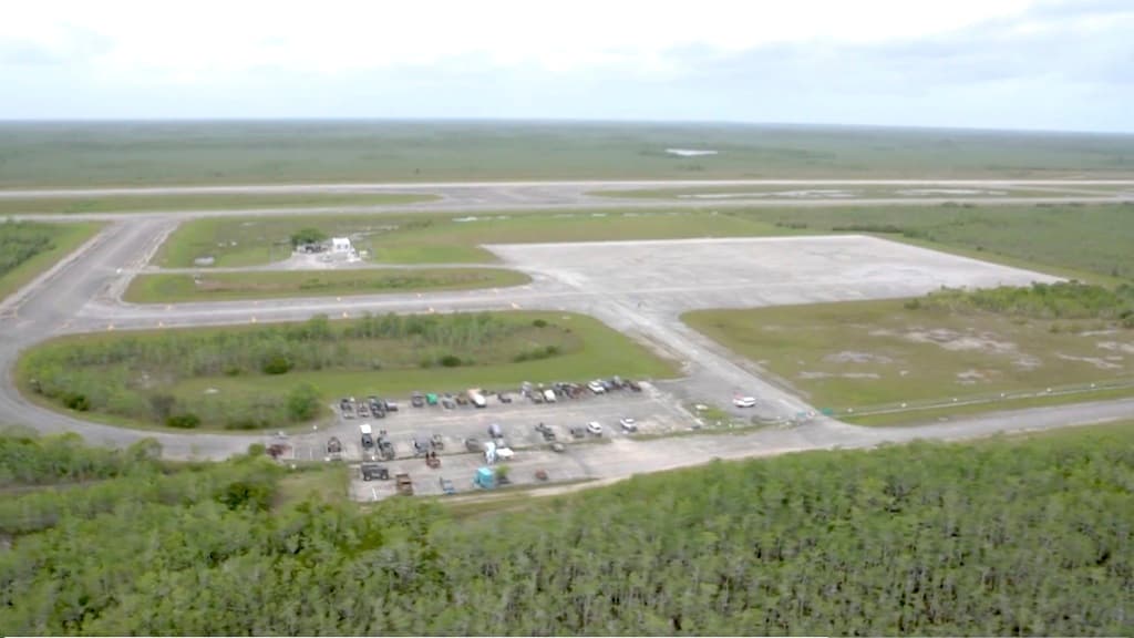 "Rodeado por el Parque Nacional de los Everglades y la Reserva Nacional Big Cypress, esta tierra es parte de uno de los ecosistemas más frágiles del país", señala un comunicado del grupo de defensa Friends of the Everglades. "Esta tierra merece una protección duradera".