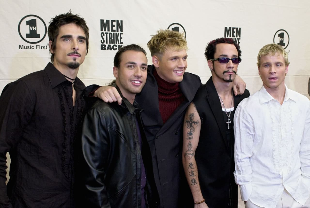 A este le siguieron canciones como "I'll Never Break Your Heart" y "Get Down".