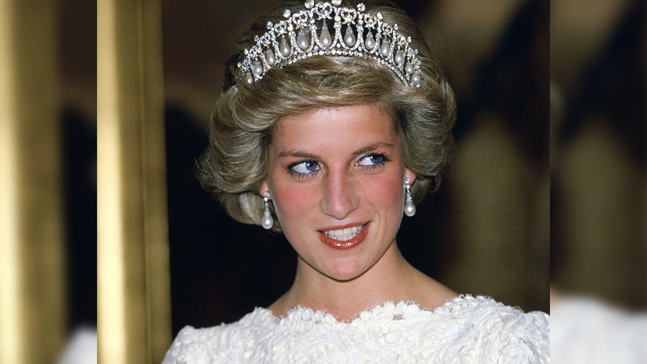 Los zapatos que Lady Di convirtió en clásicos de la moda (y que morirás por tener)
