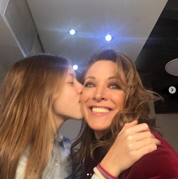Asimismo, 
<a href="https://www.univision.com/famosos/andrea-noli-perdon-exesposa-jorge-salinas-hija-fotos">Andrea, quien sostuvo un romance extramarital</a> con el actor, reafirmó su deseo de que él, Gabriella, Máxima, León y Valentina convivan en algún momento. 
<br>