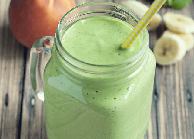 Smoothie de limón y pepino para lograr un vientre plano